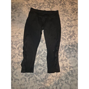 Women's All in Motion Black Cropped Leggings L
